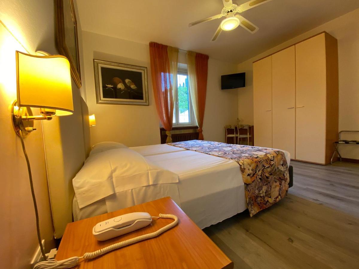 Hotel San Marco Гарда Экстерьер фото