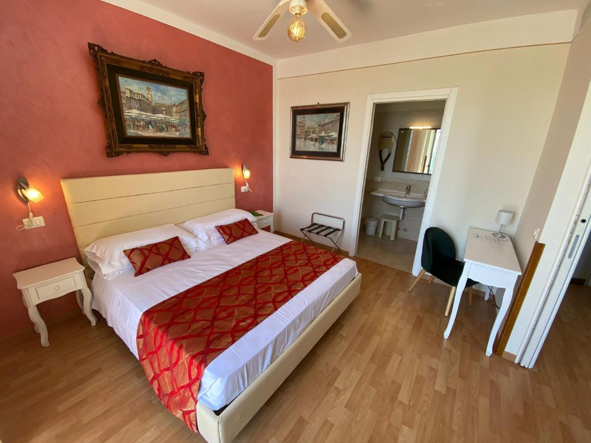 Hotel San Marco Гарда Экстерьер фото