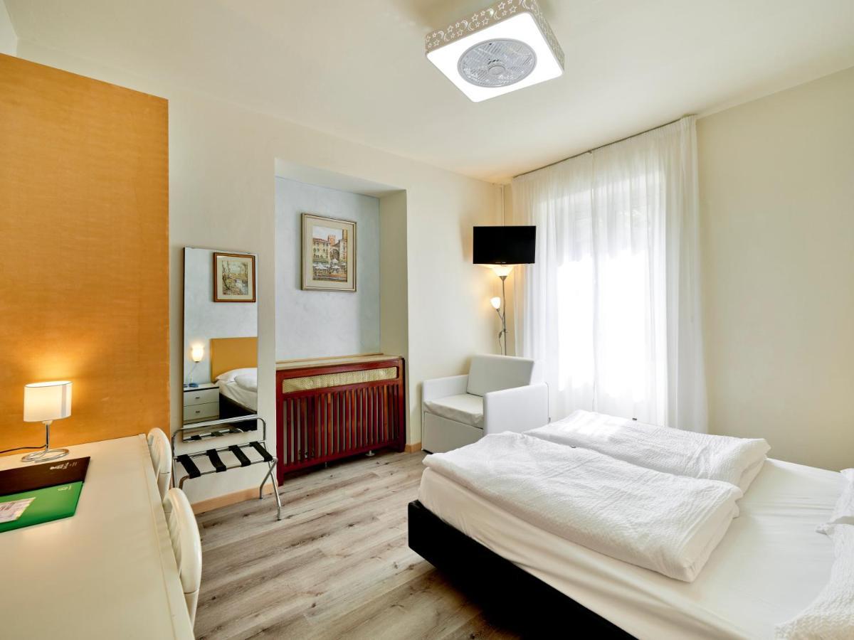 Hotel San Marco Гарда Экстерьер фото